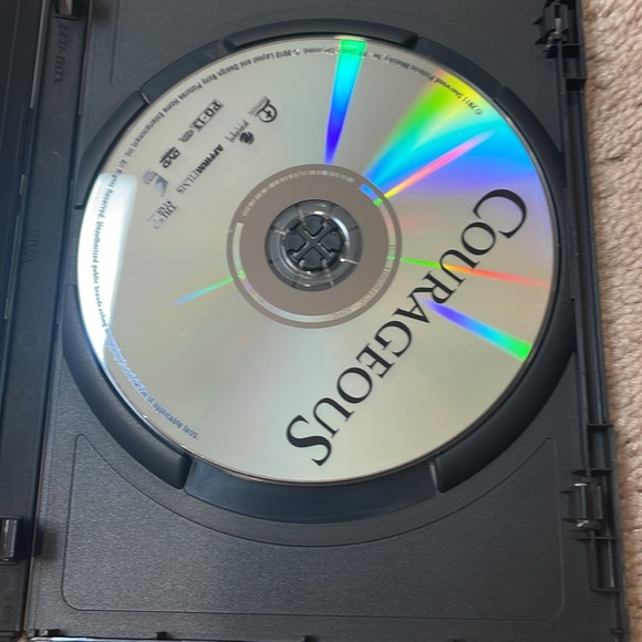 Courageous DvD - Picture 2 of 3